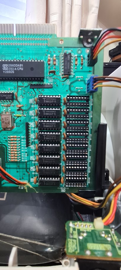 Amstrad-PCW8256-b4Ram