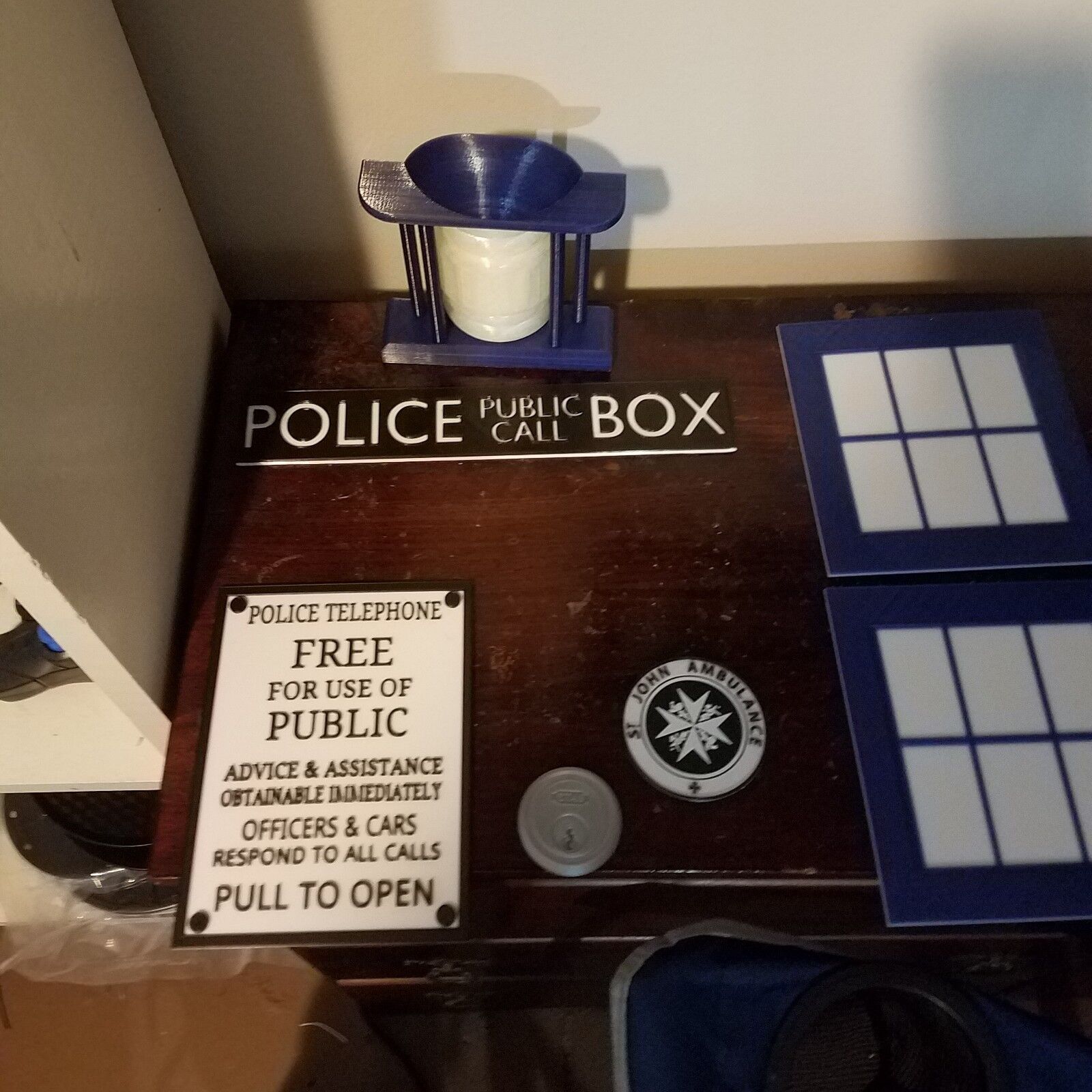 Tardis Bits 01